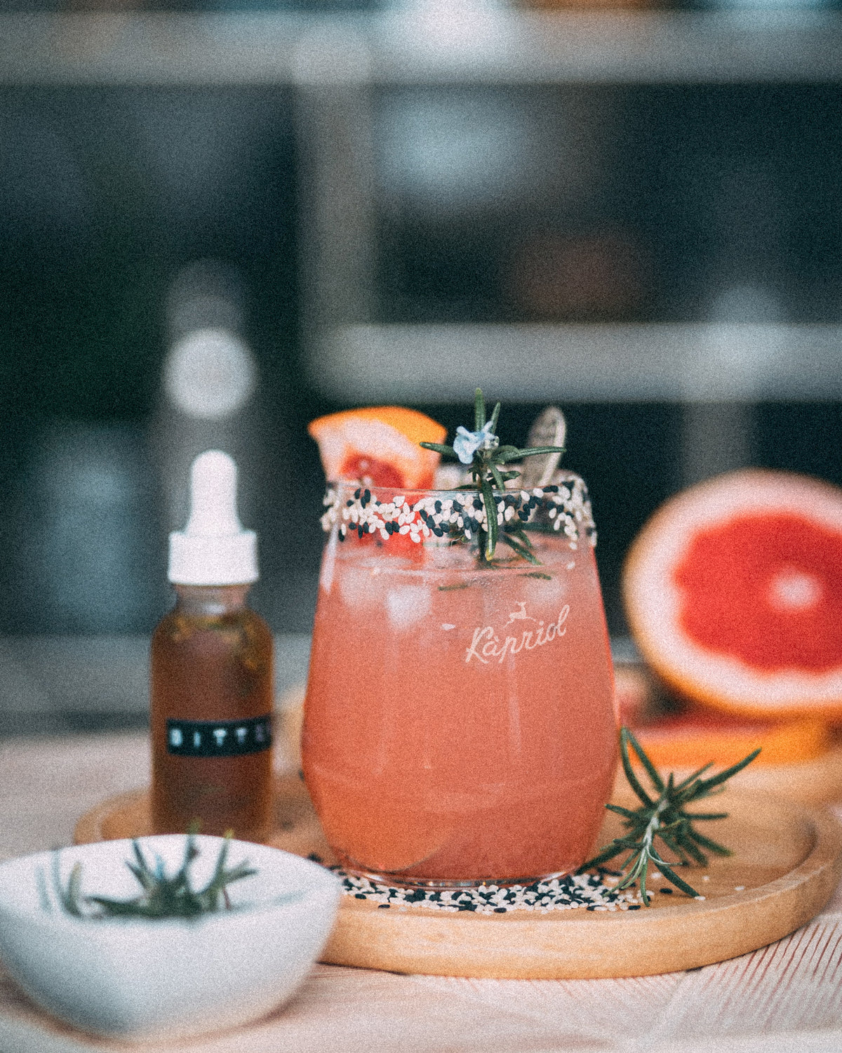 Kapriol Gin Blood Orange & Peach, 40.7%, 0.7L-3