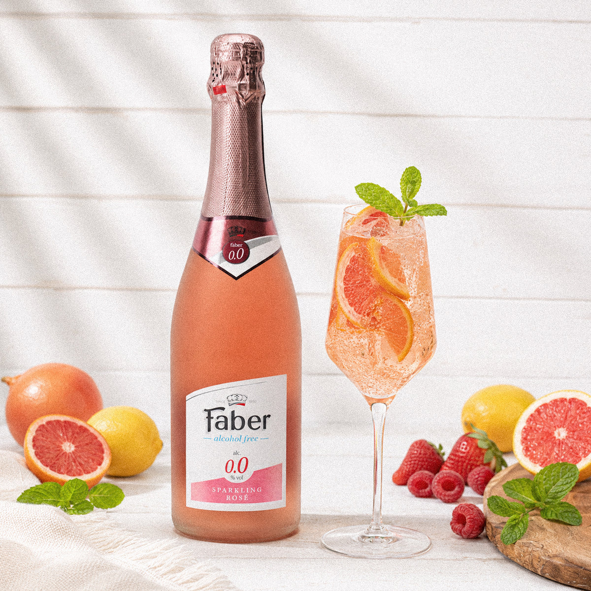 Faber Sparkling Zero Rosé Wine, 0.75L-3
